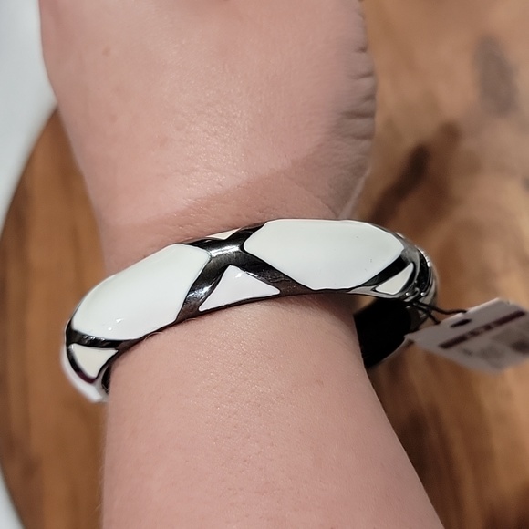 Apt.9 Enamel Clamper Bracelet - Picture 4 of 6